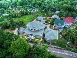 Guest house Captain'S Villa Takamaka